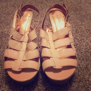 BCBGeneration Wedges, Size 7.5